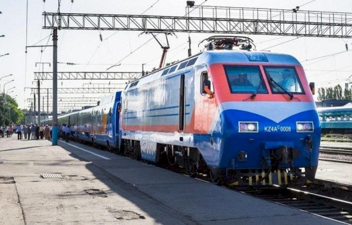 Сбой произошел в системе продажи билетов на поезда в Казахстане