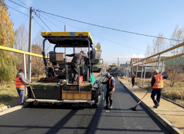 Более 40 километров новых дорог построено на окраинах Алматы
