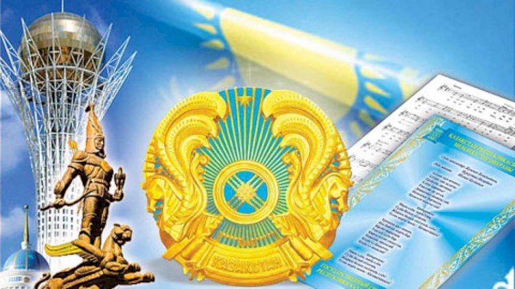 Волонтеры поздравили алматинцев с Днем Независимости РК