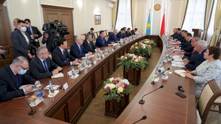Главы правительств Казахстана и Беларуси провели переговоры