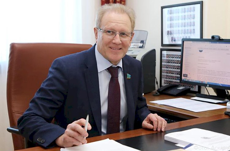 Альберт Рау: Только вакцинация сможет вернуть нас к нормальной жизни