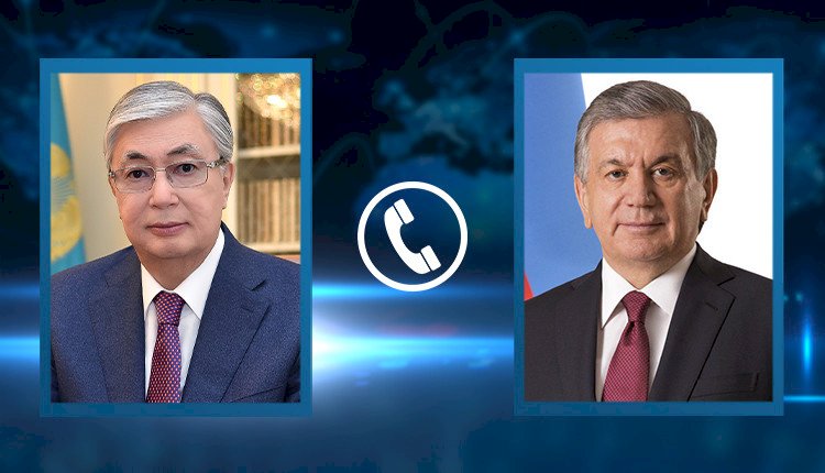 Касым-Жомарт Токаев поговорил по телефону с Шавкатом Мирзиеевым