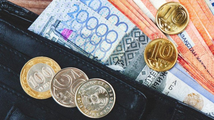 Более 988 тысяч казахстанцев получили пособия