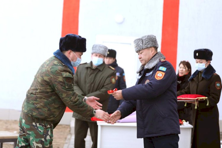 Ключи от новых квартир получили к Новому году сотрудники ДЧС Алматы
