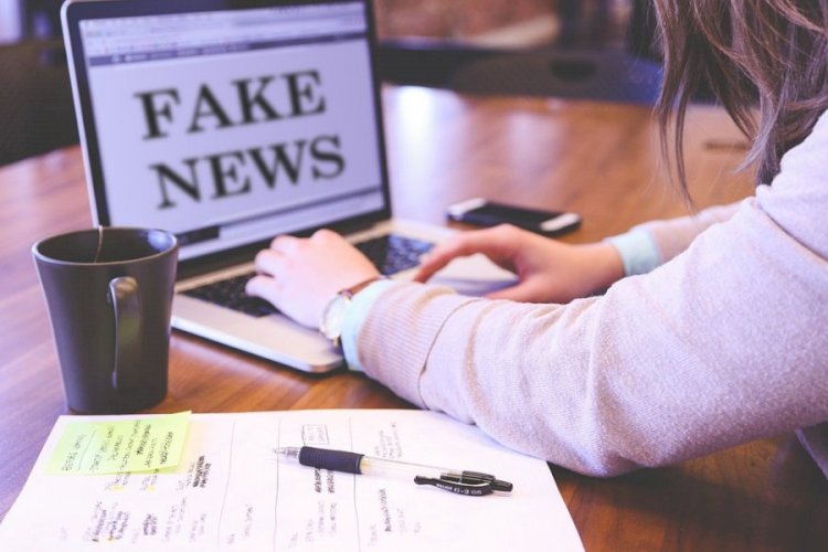 Жуткий видеоролик, якобы подтверждающий связь волн 5G и вакцины, рассылают в соцсетях