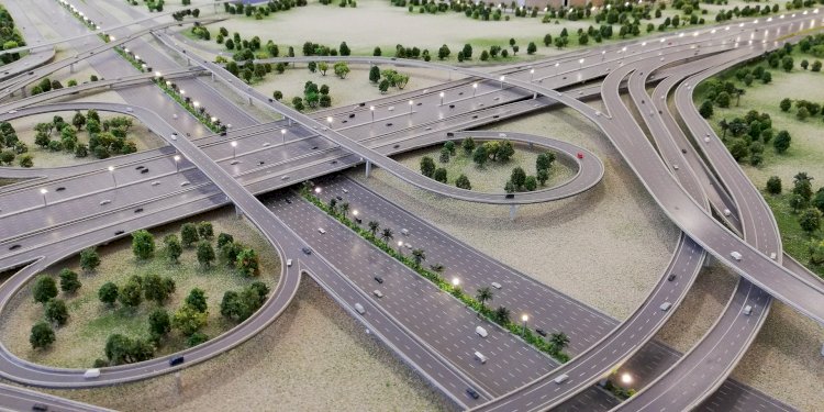 Четыре крупные транспортные развязки строятся в Алматы