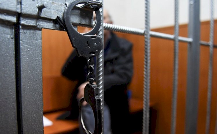 Двоих подозреваемых в нападении на оружейные магазины задержали в Алматы