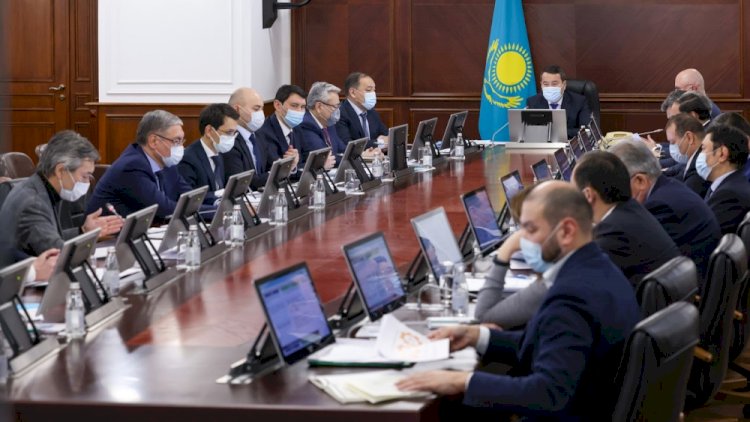 В Правительстве состоялось заседание оперативного штаба по антикризисным мерам