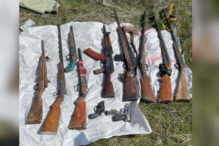 Почти 80 единиц огнестрельного оружия изъято у членов особо опасной ОПГ в Алматы