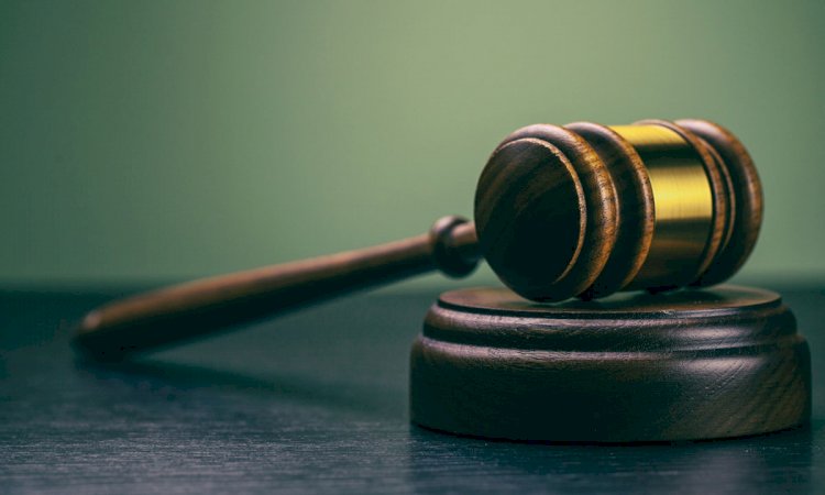 Сотрудник центра экспертизы получил 8 лет за увод от ответственности
