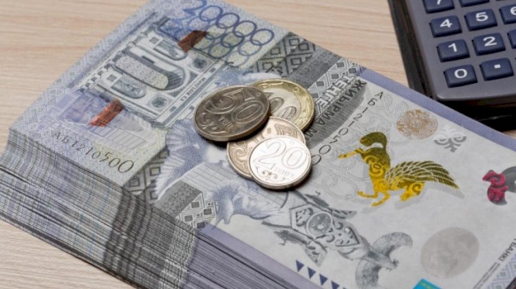 Средняя зарплата в Казахстане превысила 280 тысяч тенге