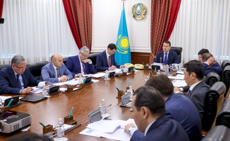 Алихан Смаилов поручил продолжить работу по демонополизации экономики РК