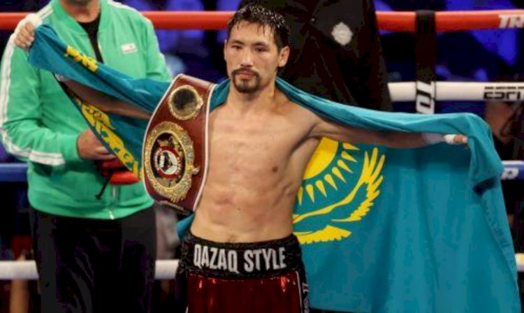 Жанибек Алимханулы нокаутом выиграл титул чемпиона мира