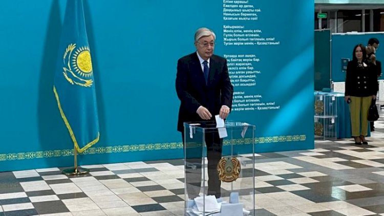 Президент Казахстана проголосовал на референдуме