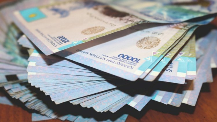 Казахстан лидирует среди стран ЕАЭС по росту зарплат