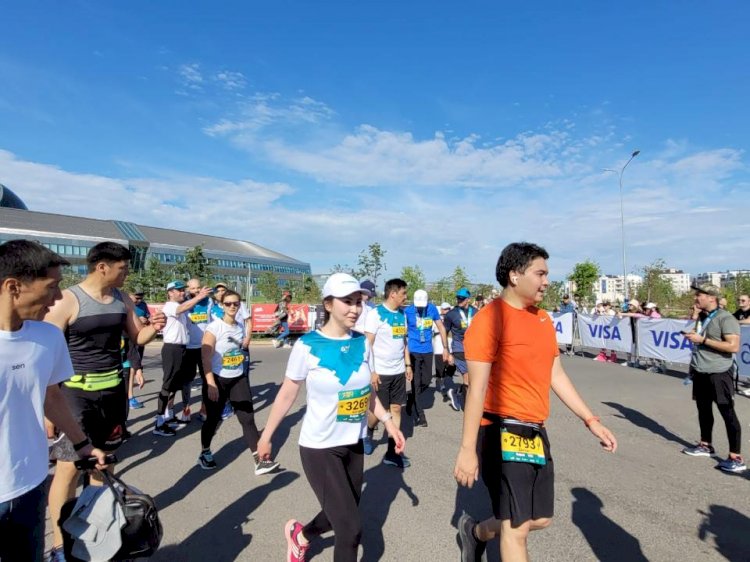 В столице Казахстана стартовал Nur-SultanHalf Marathon