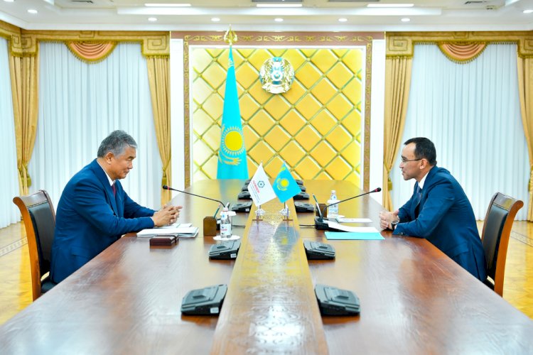 Спикер Сената Парламента РК встретился с Генеральным секретарем ТЮРКСОЙ