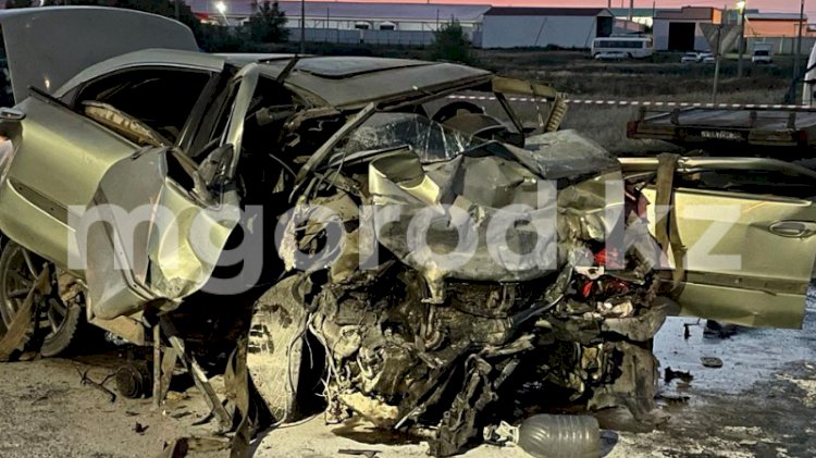 В страшной аварии в Уральске погибли восемь человек, среди них двое детей