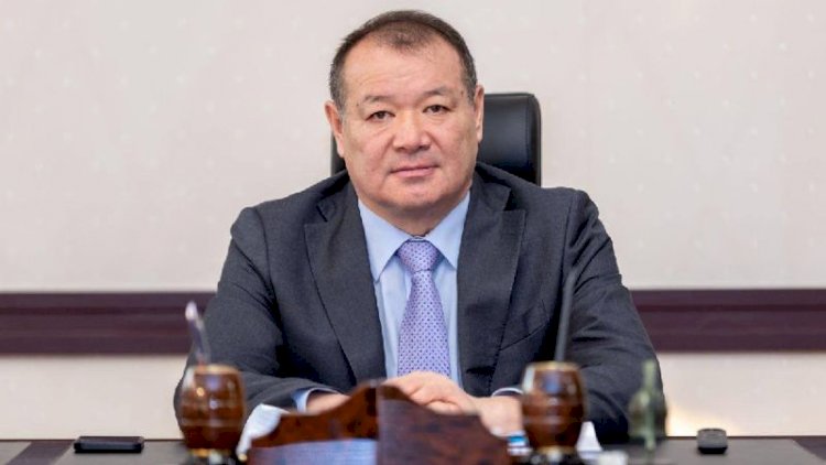 Глава Мининдустрии пожаловался на мошенников, которые звонят от его имени