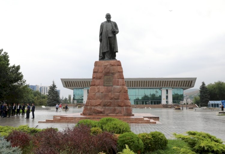 День Абая отмечают в Алматы