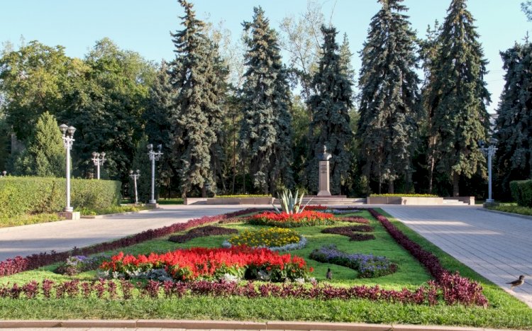 День памяти Динмухамеда Кунаева прошел в Алматы