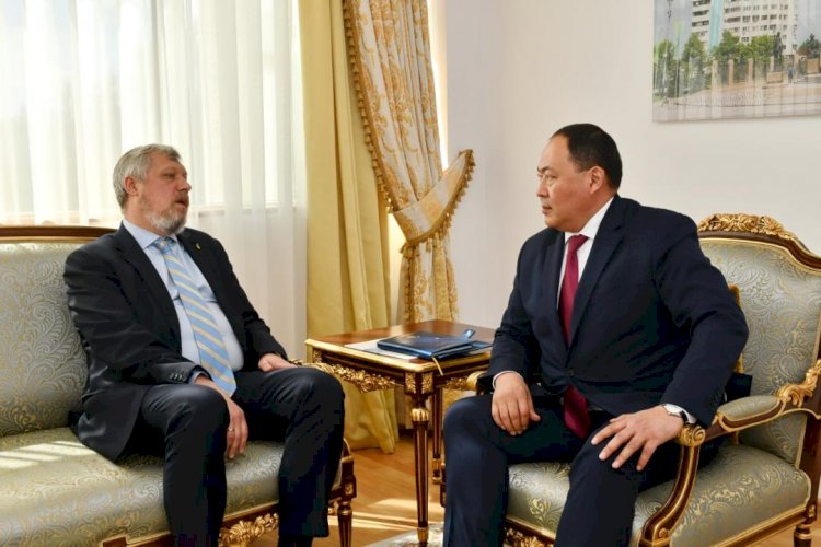 Протест послу Украины в связи с его высказываниями про русских выразил МИД Казахстана