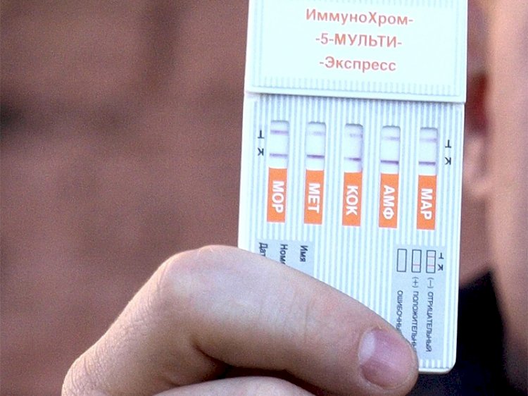 За вождение под наркотиками казахстанский певец приговорен к лишению свободы