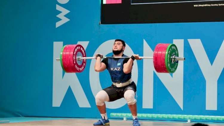 Чемпионат Азии по тяжелой атлетике : казахстанец  Асылжан Бектай выиграл золото