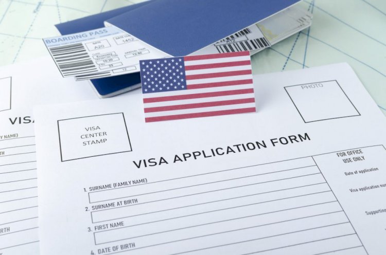 Казахстанцам планируют упростить выдачу неиммиграционных виз США