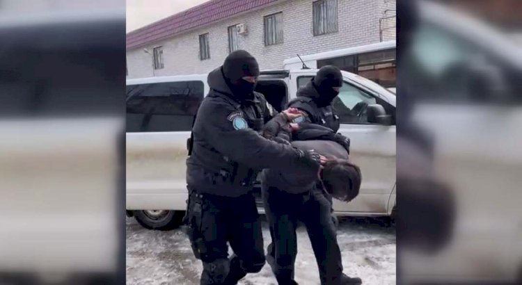 Актюбинские полицейские задержали организаторов финпирамиды под видом автоломбарда