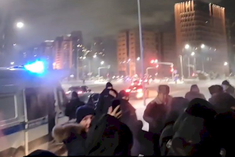 В несанкционированном митинге в Астане участвовали порядка 300 человек – МВД РК