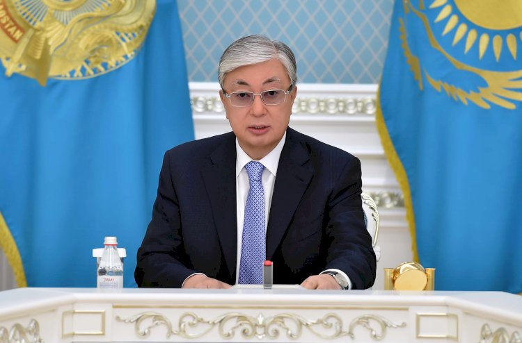 Глава государства поздравил казахстанцев с Днем Независимости