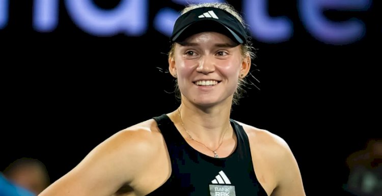 Елена Рыбакина официально стала 10-й ракеткой мира