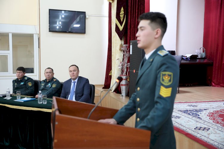 В гимназии № 175 «Жаңа Ғасыр» состоялось мероприятие по воспитанию курсантов в русле воинского патриотизма