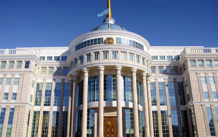 С Наурызом поздравили Токаева лидеры КНР и США