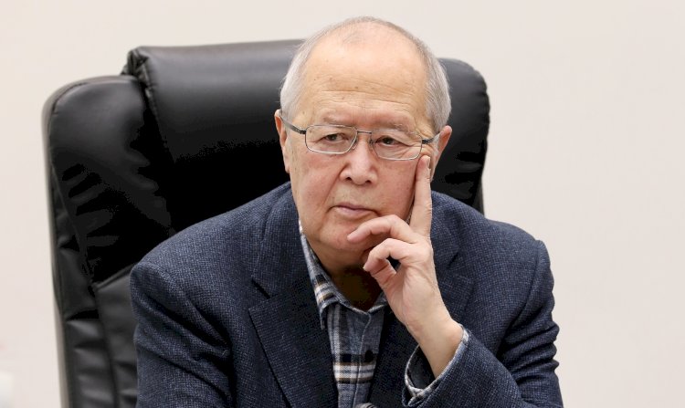 80-летний юбилей отметил Мурат Ауэзов