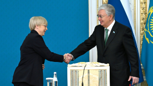 Касым-Жомарт Токаев и Наташа Пирц-Мусар провели брифинг для представителей СМИ