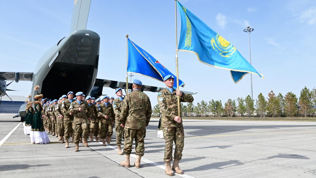 Первый отряд казахстанских миротворцев вернулся с Голанских высот