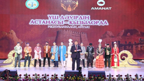 В Кызылорде завершился республиканский айтыс акынов