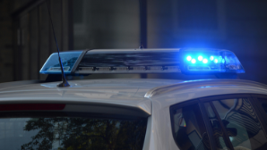 Гвардейцы задержали женщину с подозрительным веществом в Астане