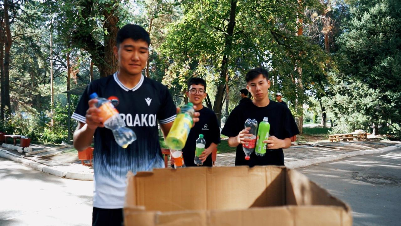 Таза Қазақстан: экохаб КазНУ участвует в акции «Zero Waste Campus»