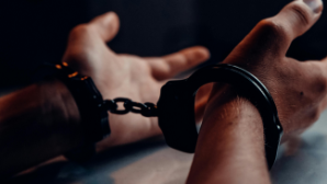 В ЗКО расследуется дело о дропперах, незаконно управлявших банковскими счетами