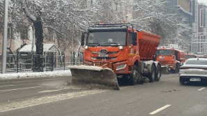 Снегопад в Алматы: коммунальные службы работают в усиленном режиме  