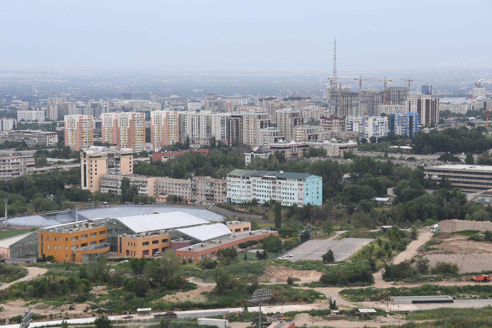 С 2027 года в Алматы введут новые требования к транспорту и объектам для снижения выбросов