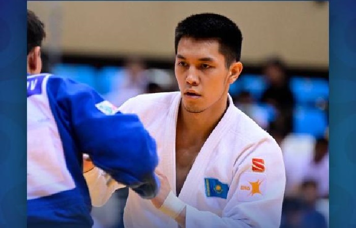 Жалгас Кайролла завоевал «золото» Qazaqstan Barysy Grand Slam