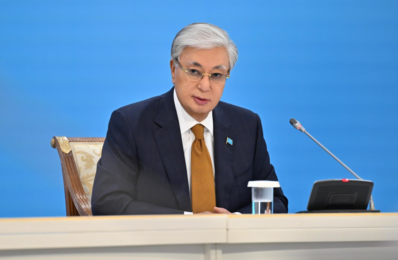 Уровень доверия казахстанцев Президенту остается высоким – соцопрос