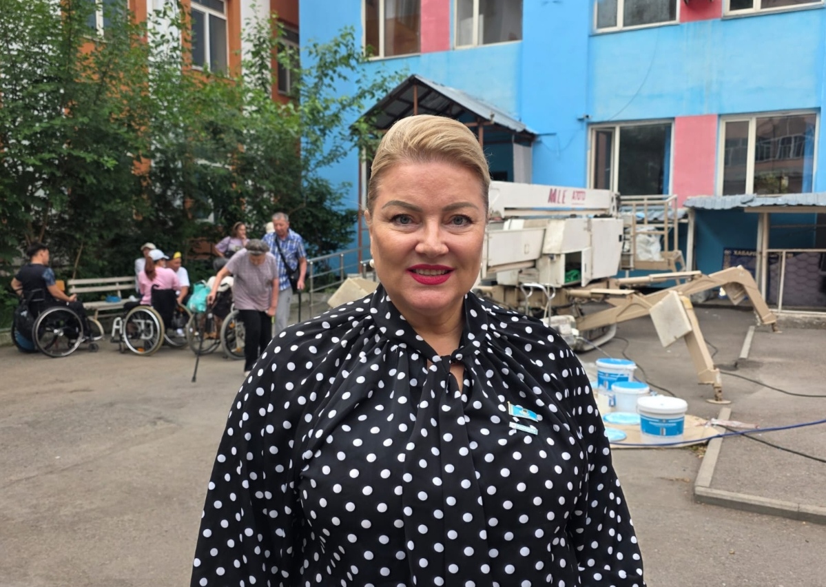 Как преобразился фасад центра ЕРЗИ в Алматы