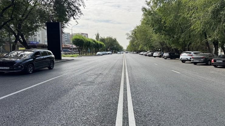 В Алматы временно ограничат движение по улице Жумабаева