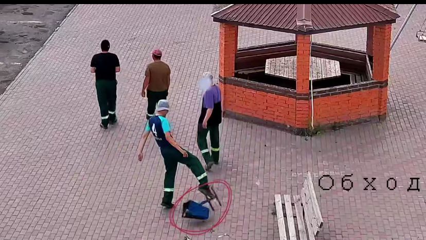 Мусор на трассах: «ҚазАвтоЖол» призывает пользователей дорог соблюдать элементарную экокультуру