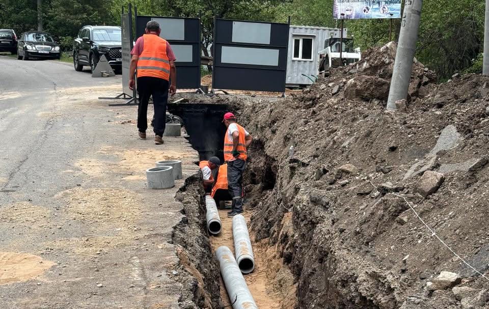 В Бутаковском ущелье Алматы начато строительство газопровода и сетей водоотведения